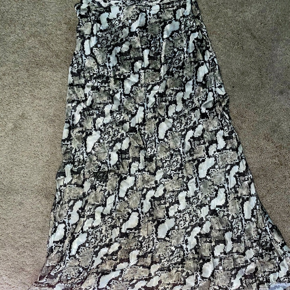 Satin print skirt